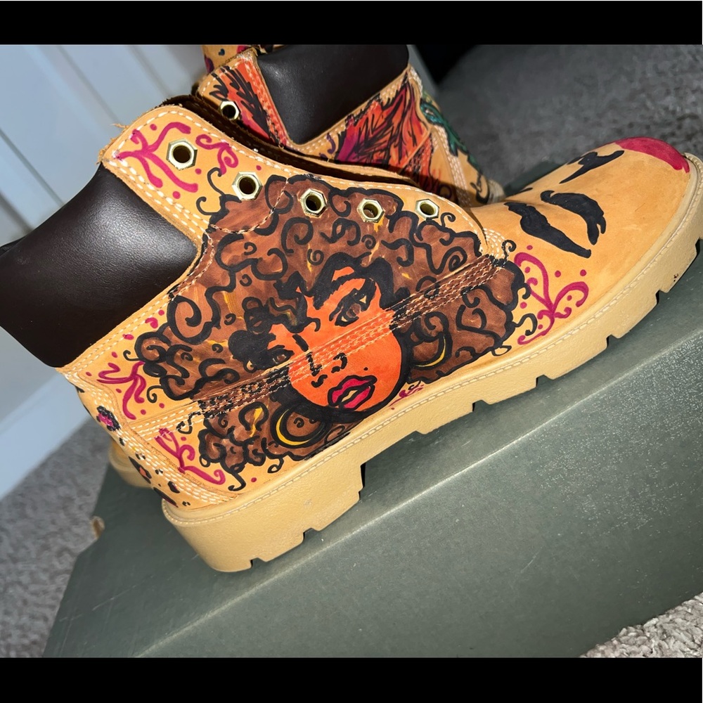 Pre-Customized Wheat Junior's Timberland 6 Youth or a 7.5/8 Women's.